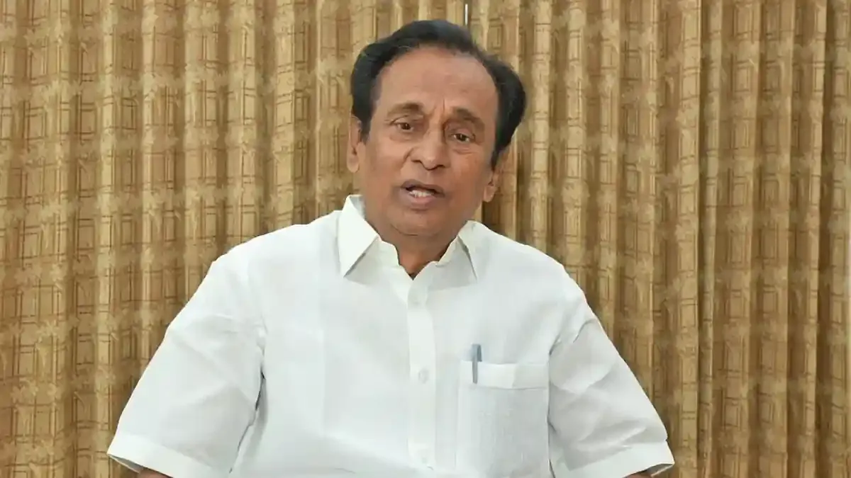 வேதனையை உண்டாக்கி விட்டது...அதிமுகவில் இருந்து விலகுவதாக செம்மலை அறிவிப்பு!